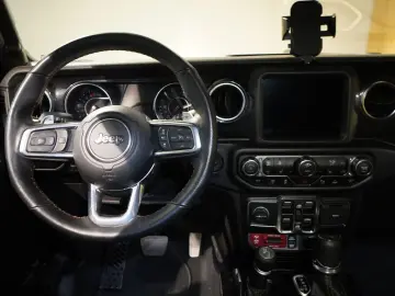 JEEP Wrangler Unlimited 392 Rubicon 6.4 V8 MwSt Top