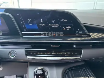 Cadillac Escalade V-Series 6.2 V8 Supercharged AWD