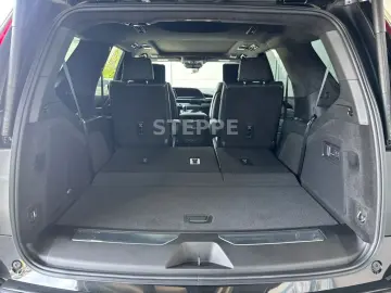 Cadillac Escalade V-Series 6.2 V8 Supercharged AWD