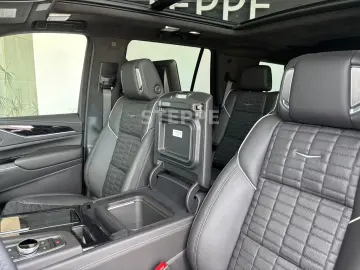 Cadillac Escalade V-Series 6.2 V8 Supercharged AWD