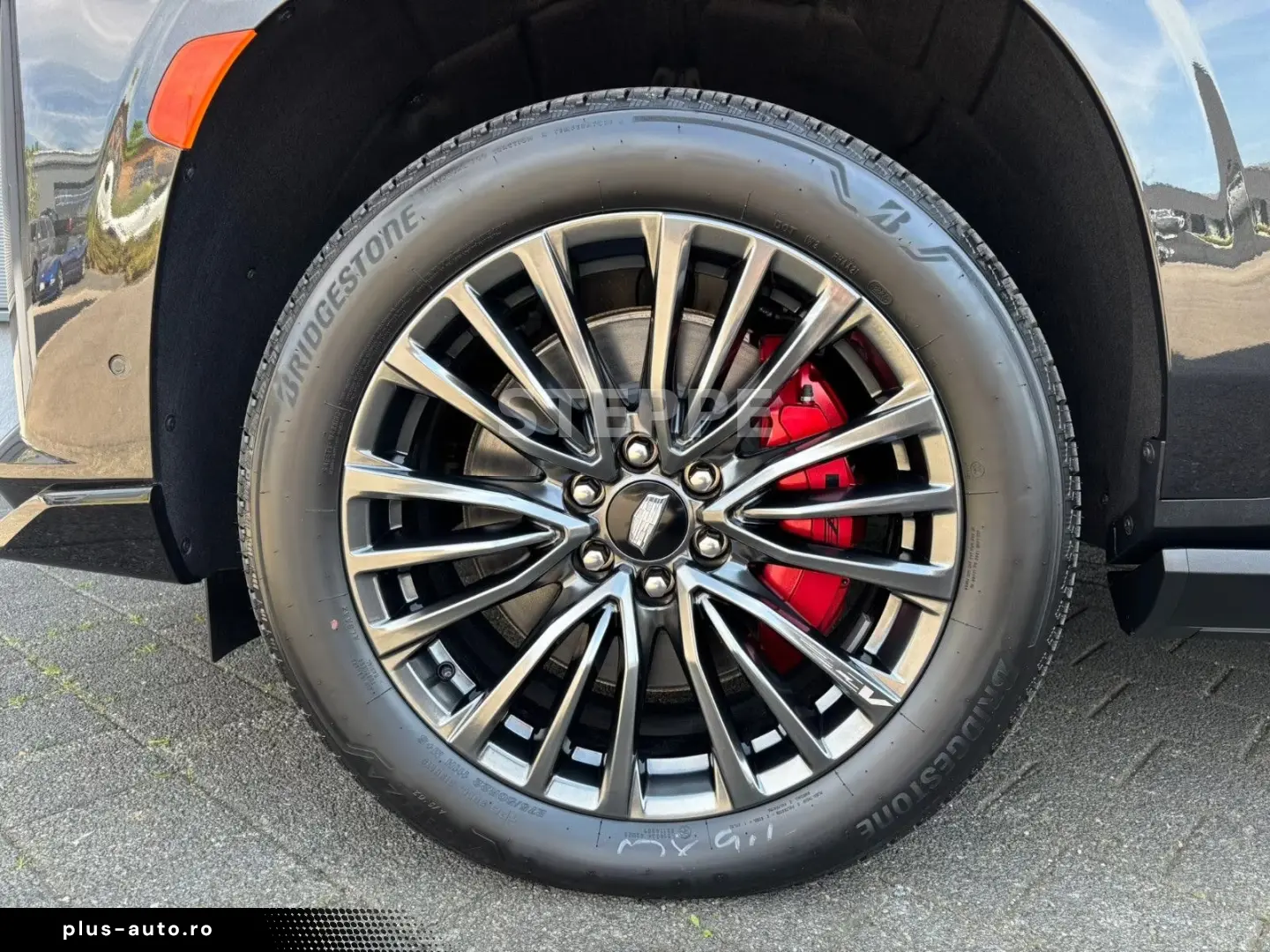 Cadillac Escalade V-Series 6.2 V8 Supercharged AWD