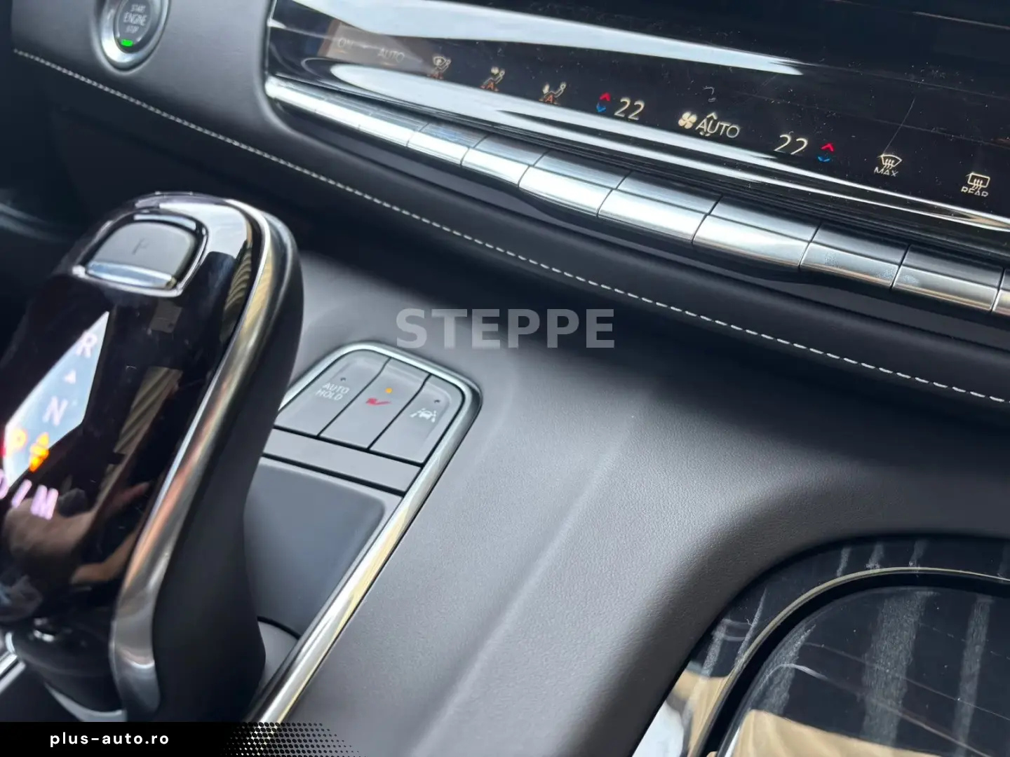 Cadillac Escalade V-Series 6.2 V8 Supercharged AWD