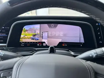 Cadillac Escalade V-Series 6.2 V8 Supercharged AWD