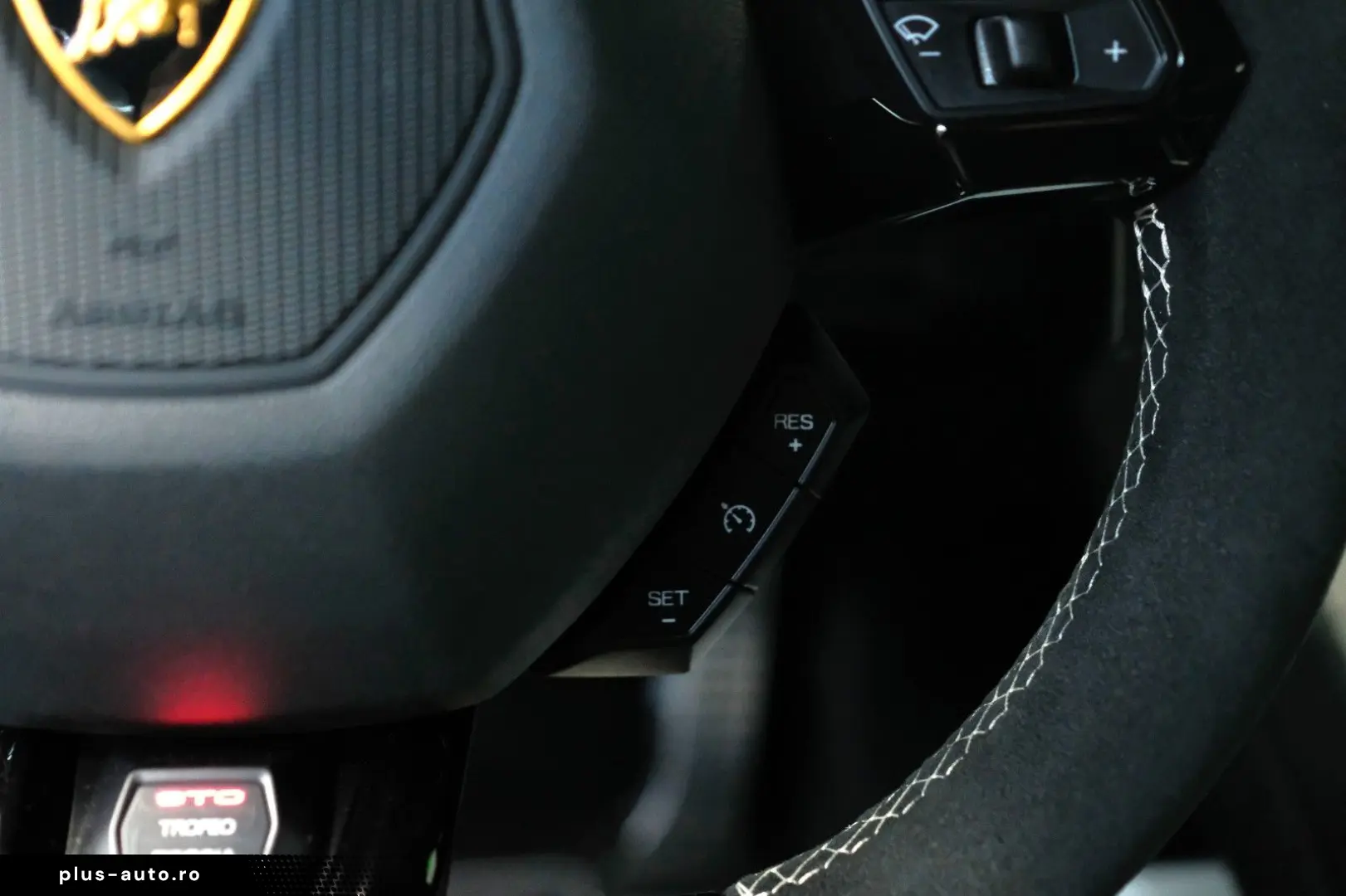 LAMBORGHINI Huracán STO CARBON GRIGIO MATT LIFT SPORT SEAT