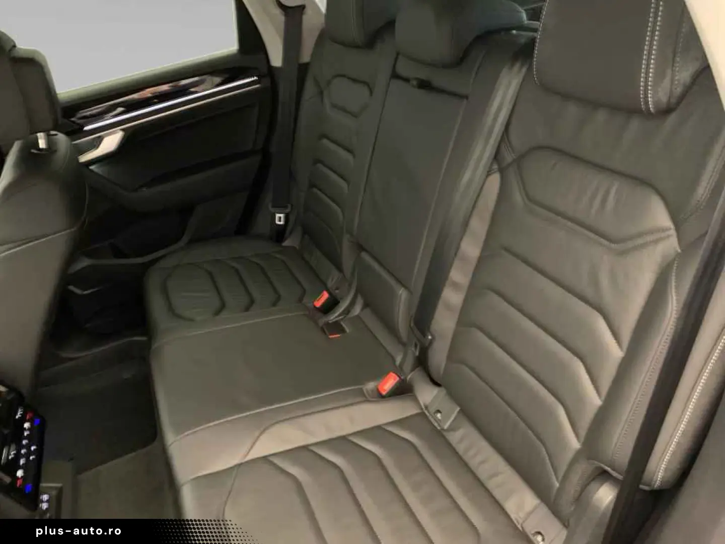 Volkswagen Touareg TDI tiptr. 4M  AHK LEDER