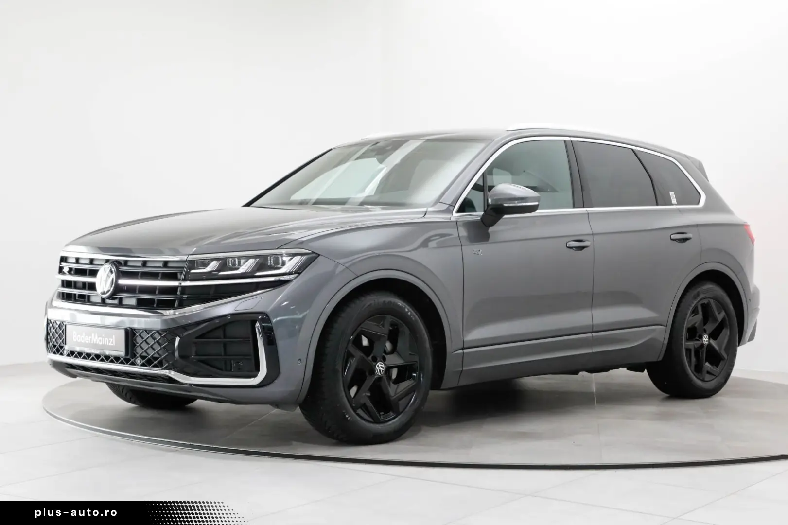 VW Touareg 3.0 TDI 4M R-Line AHK Matrix Luft HuD