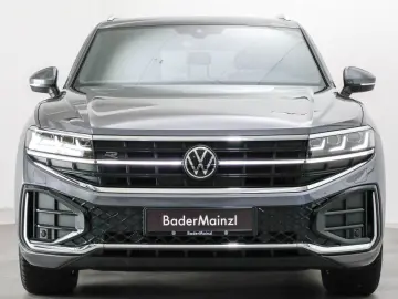 VW Touareg 3.0 TDI 4M R-Line AHK Matrix Luft HuD