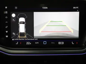 VW Touareg 3.0 TDI 4M R-Line AHK Matrix Luft HuD