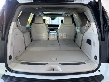 Cadillac Escalade FACELIFT MY26 6.2 V8 Sport Platinum 24