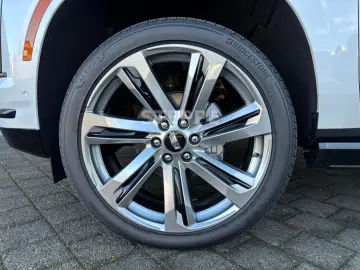 Cadillac Escalade FACELIFT MY26 6.2 V8 Sport Platinum 24