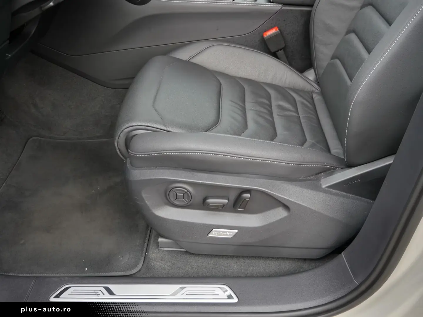 Volkswagen Touareg 3.0 TDI Elegance 4M