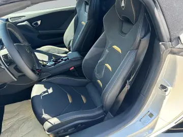 Lamborghini Huracan EVO Spyder 5.2 V10