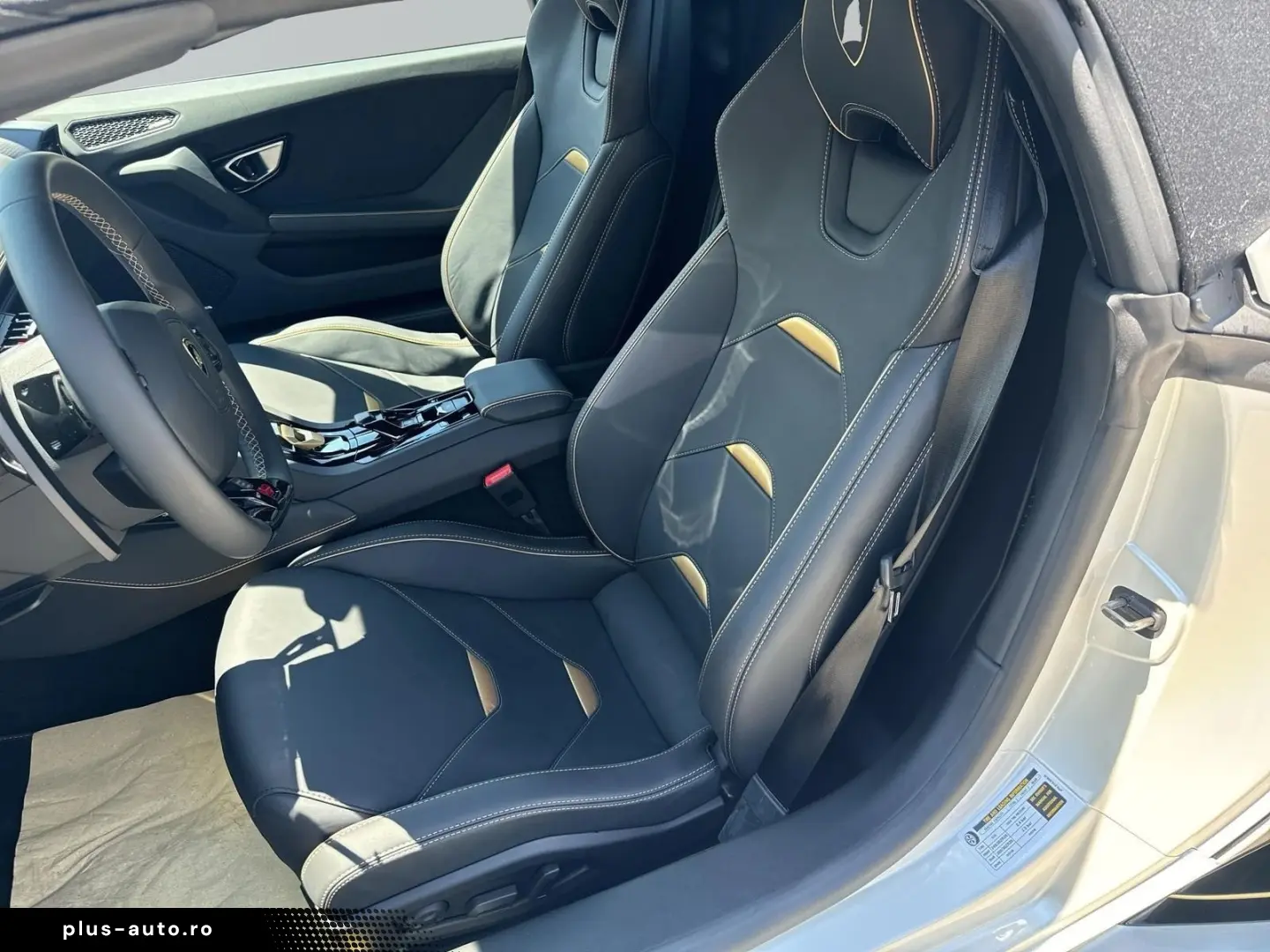 Lamborghini Huracan EVO Spyder 5.2 V10