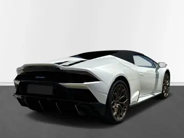 Lamborghini Huracan EVO Spyder 5.2 V10