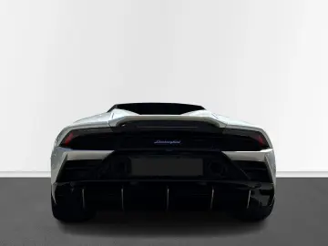 Lamborghini Huracan EVO Spyder 5.2 V10