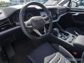 VW Touareg V6 TDI 210 KW 4-M AHK Kamera Leder