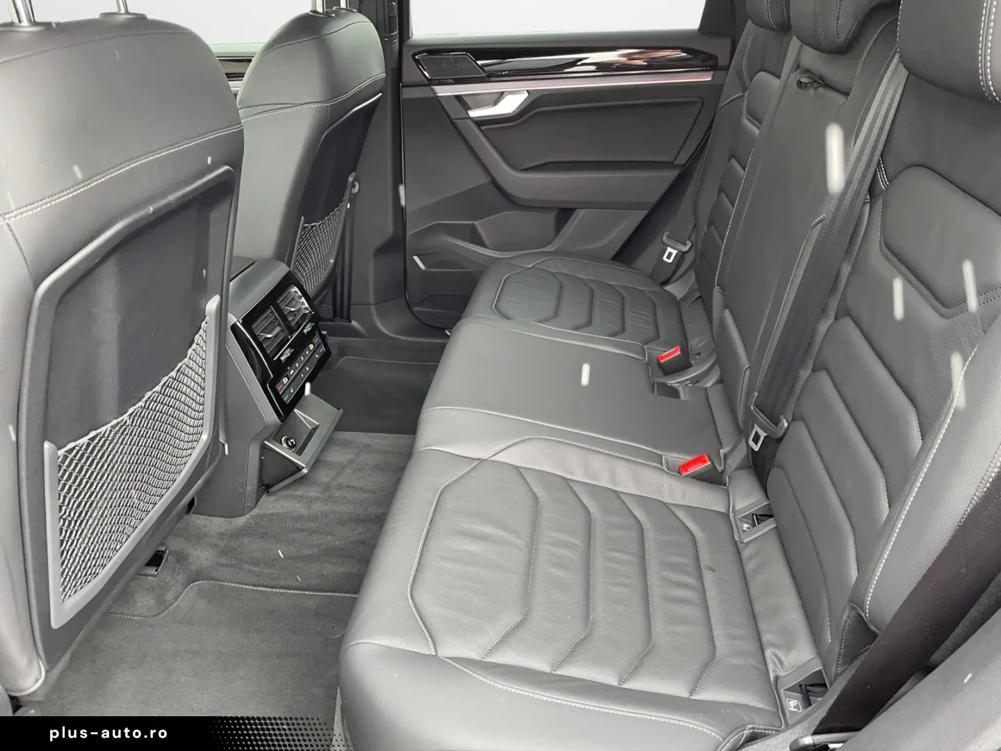 VW Touareg 3.0 TDI 4M R-Line  HeadUp AHK Navi LED L