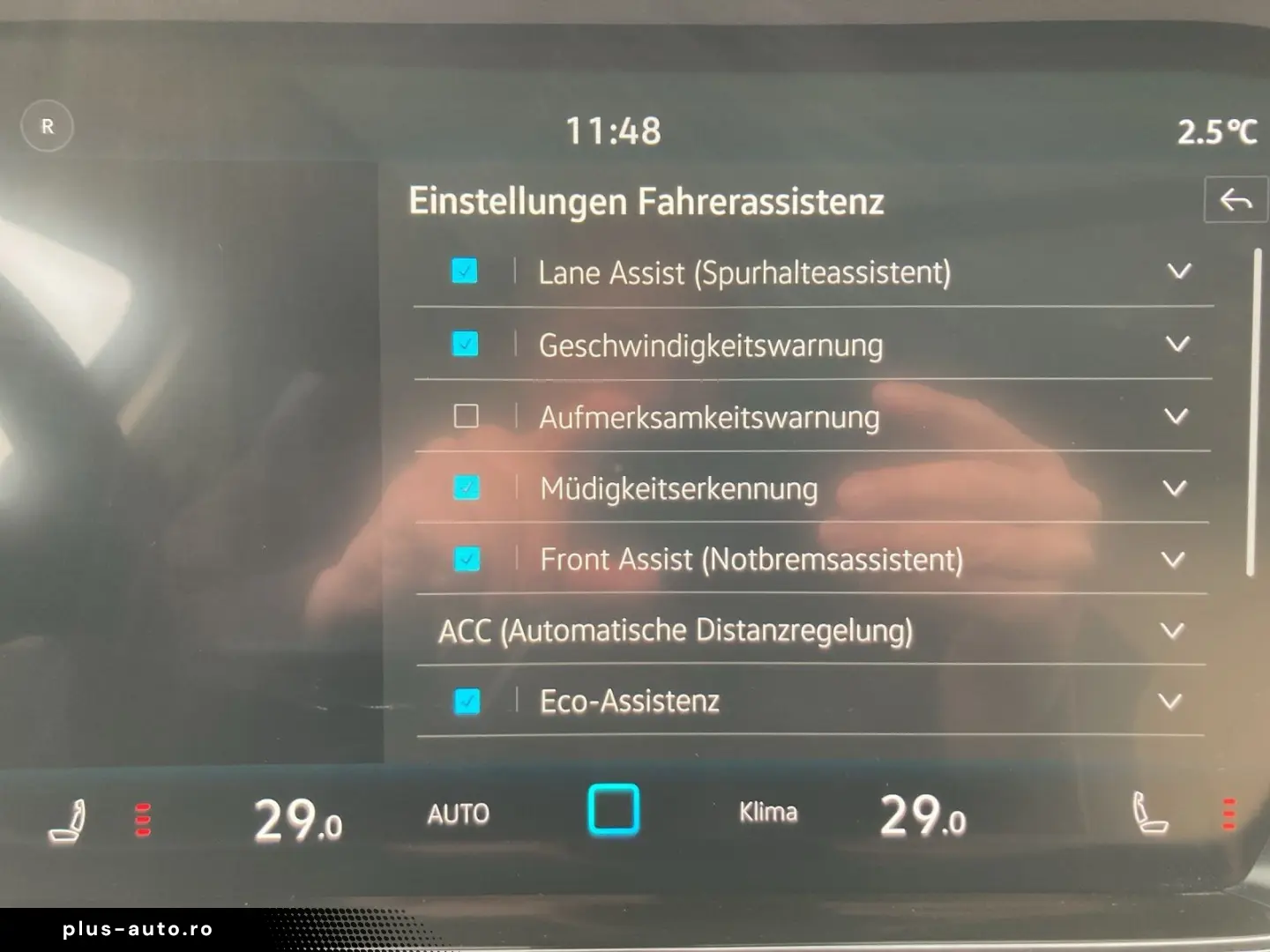 VW Touareg 3.0 TDI 4M R-LINE MEMORY PANO AHK KAMERA