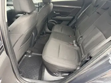 HYUNDAI Tucson Select Mild-Hybrid 2WD