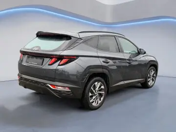HYUNDAI Tucson Select Mild-Hybrid 2WD