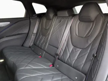 BMW XM 50e M Multisitze DAPr SoftCl 360  H K