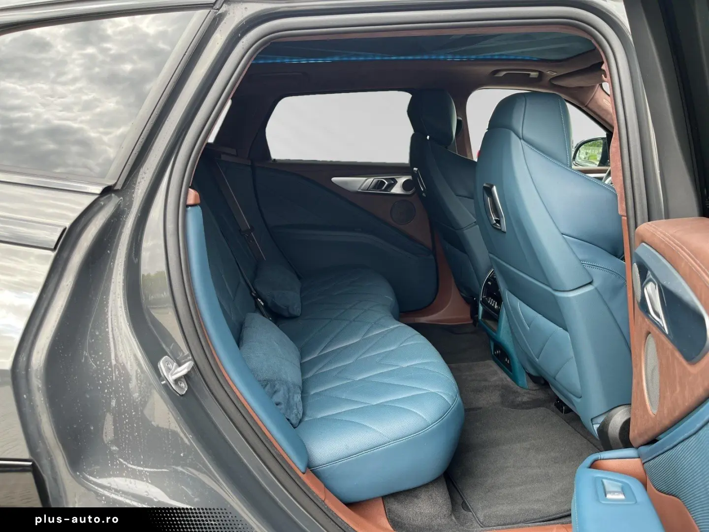 BMW XM 50e DAProf. AHK. Sitzbelüft.&Massage H K