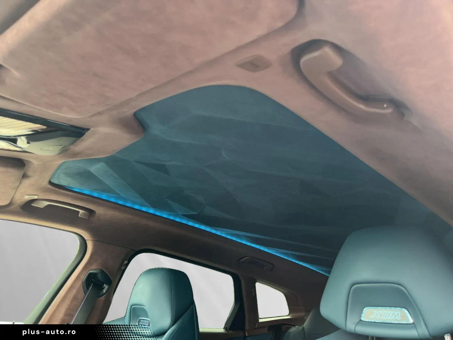 BMW XM 50e DAProf. AHK. Sitzbelüft.&Massage H K