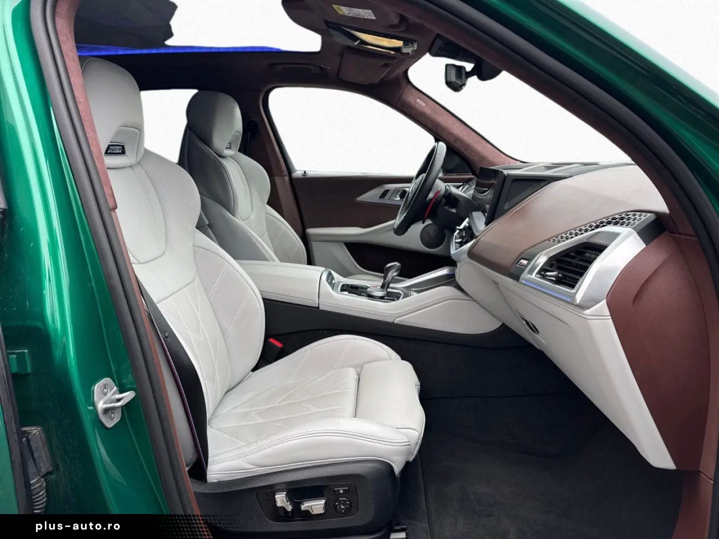 BMW XM 50e DA-Pro AutobahnAss. 23