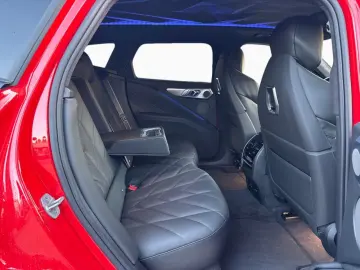 BMW XM 50e DA-Pro AdFw-Pro Massage AHK BAB-Ass 360