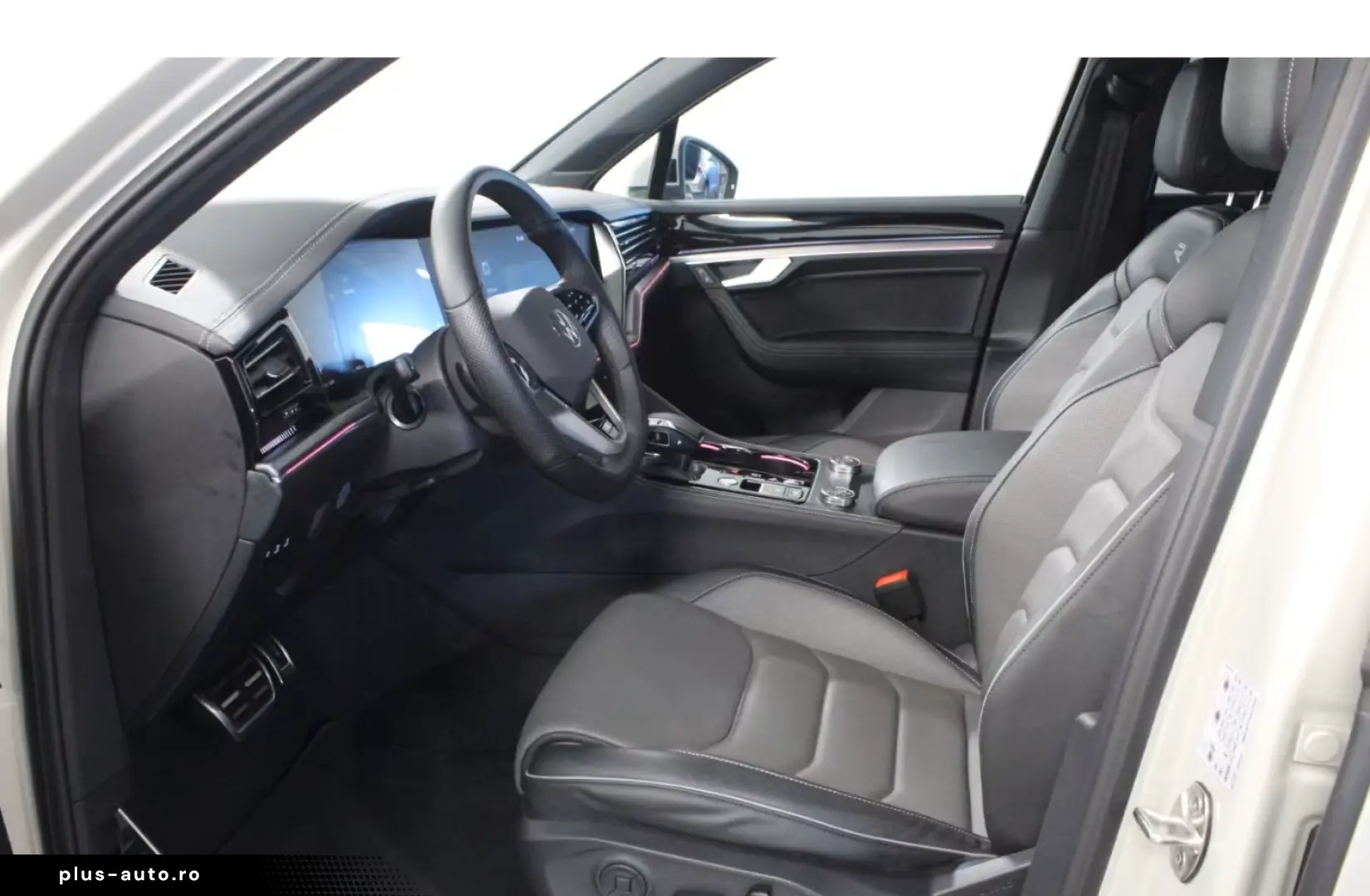 VW Touareg 3.0 TDI 2x R-Line 22 AHK STAND 5J.-GARAN