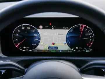 Mercedes-Benz CLA 250 e Coupé AMG