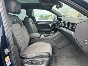 VW Touareg R-Line 3.0 V6 TDI R-Line 4 Motion Tiptro