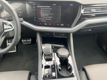 VW Touareg R-Line 3.0 V6 TDI R-Line 4 Motion Tiptro