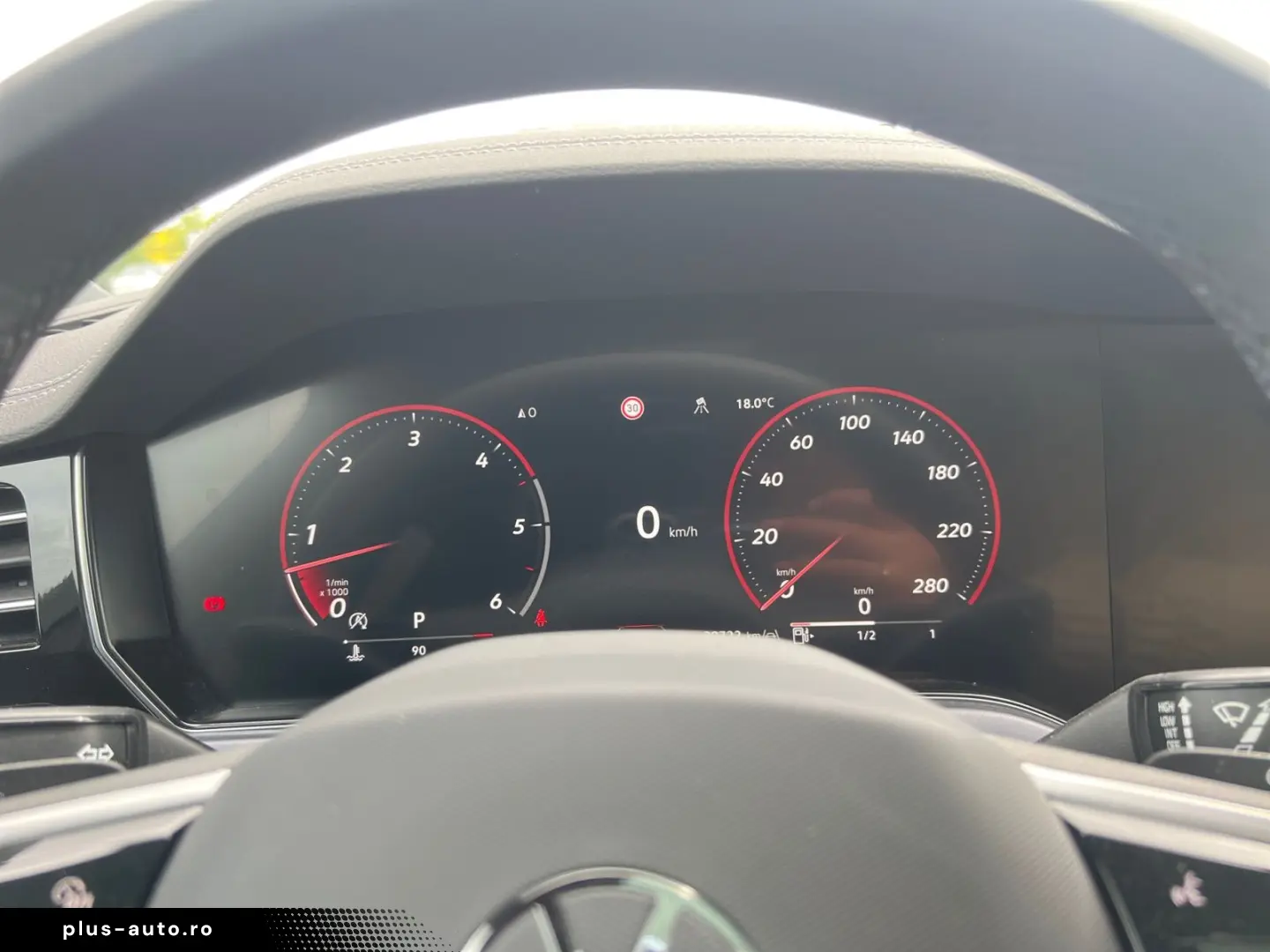 VW Touareg R-Line 3.0 V6 TDI R-Line 4 Motion Tiptro