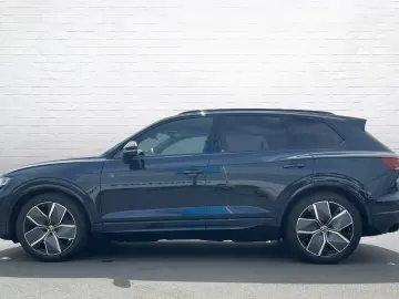 VW Touareg R-Line 3.0 V6 TDI R-Line 4 Motion Tiptro