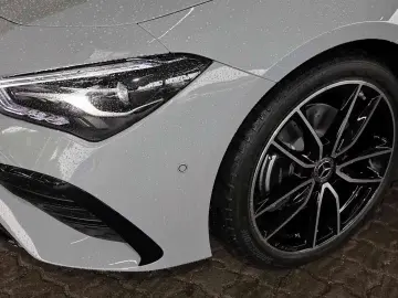 Mercedes-Benz CLA 220 d Coupé AMG