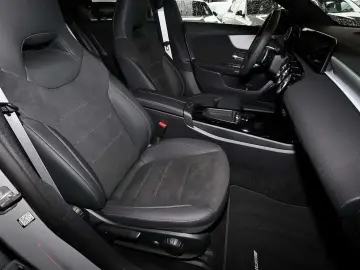 Mercedes-Benz CLA 220 d Coupé AMG