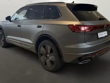 Volkswagen Touareg R-Line 3 0 TDI 286 PS Nav