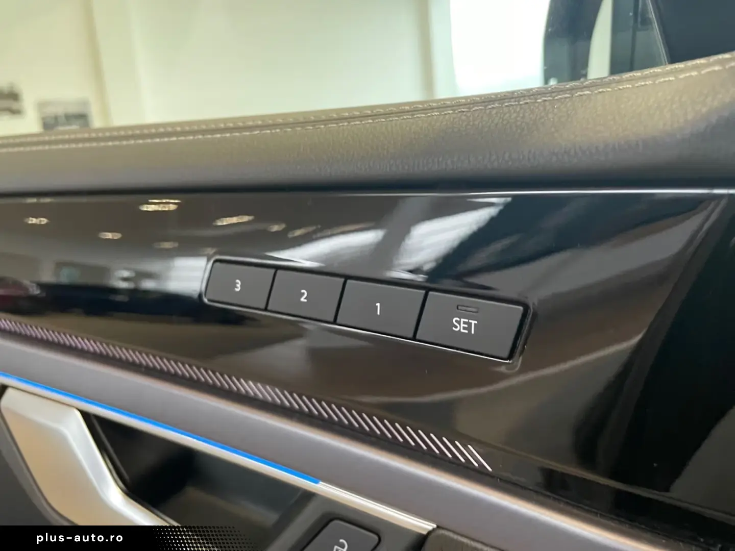 Volkswagen Touareg R-Line 3 0 TDI 286 PS Nav