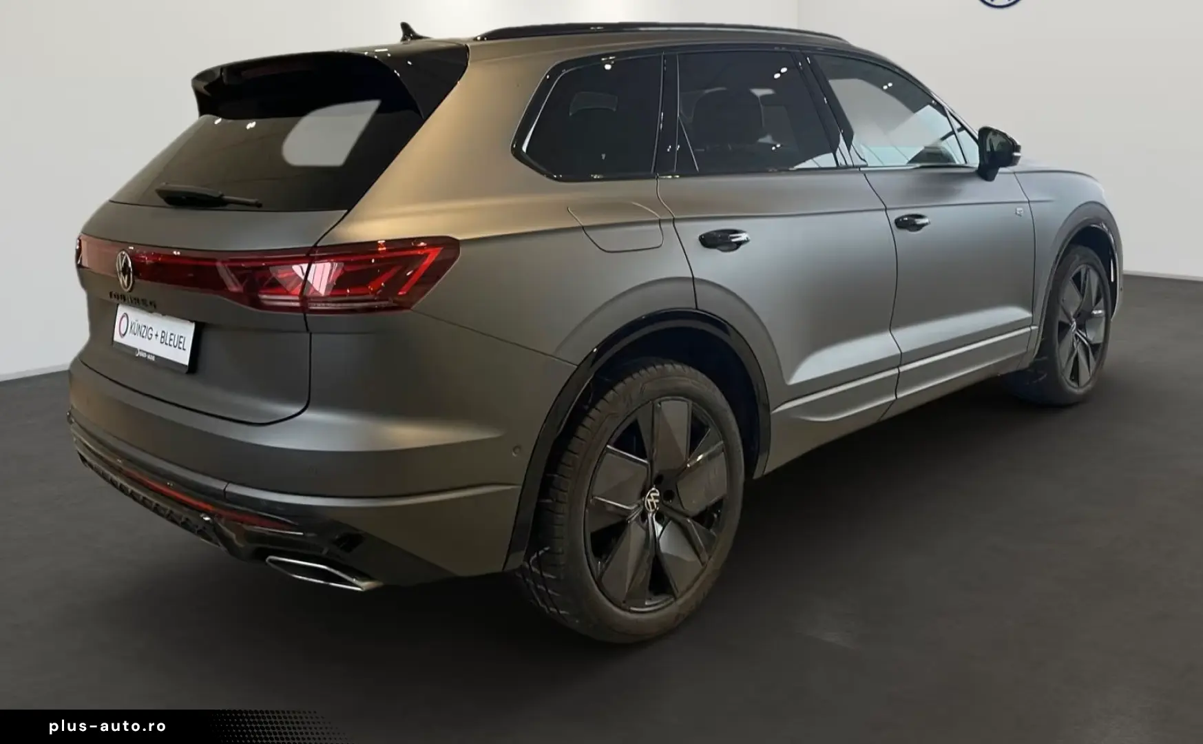 Volkswagen Touareg R-Line 3 0 TDI 286 PS Nav