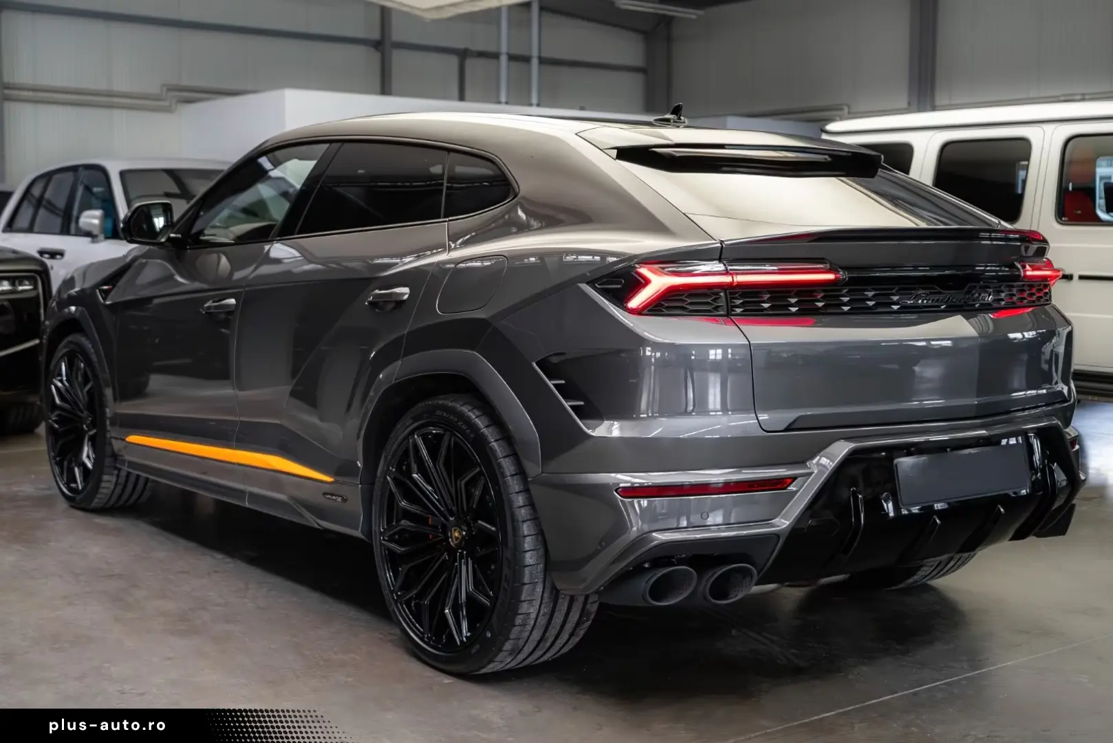 URUS 4.0 V8 SE   Carbon   3D Sound   2026