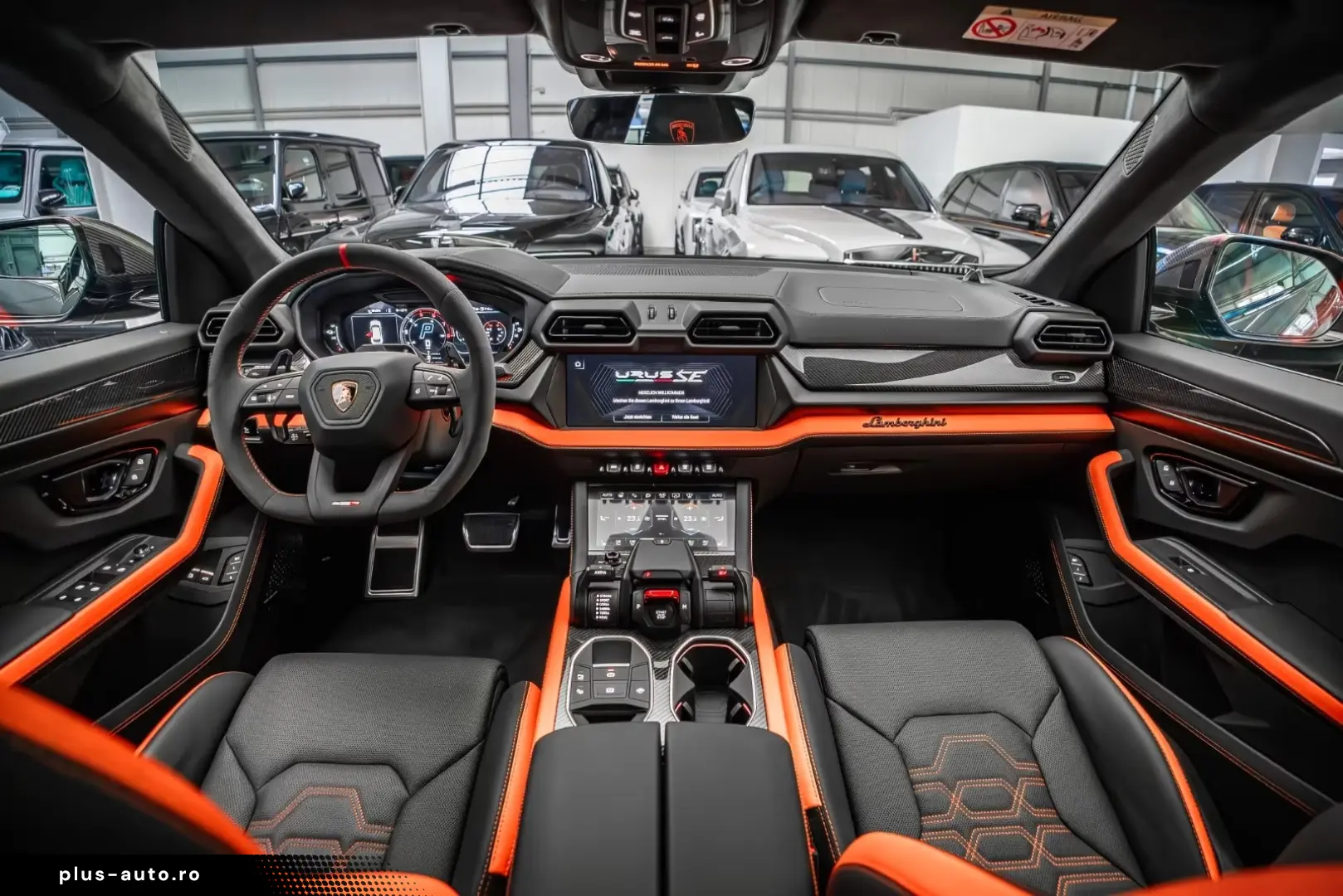 URUS 4.0 V8 SE   Carbon   3D Sound   2026