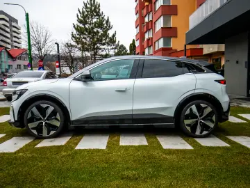 Renault Megane E-TECH 60 kWh 220 CP Techno