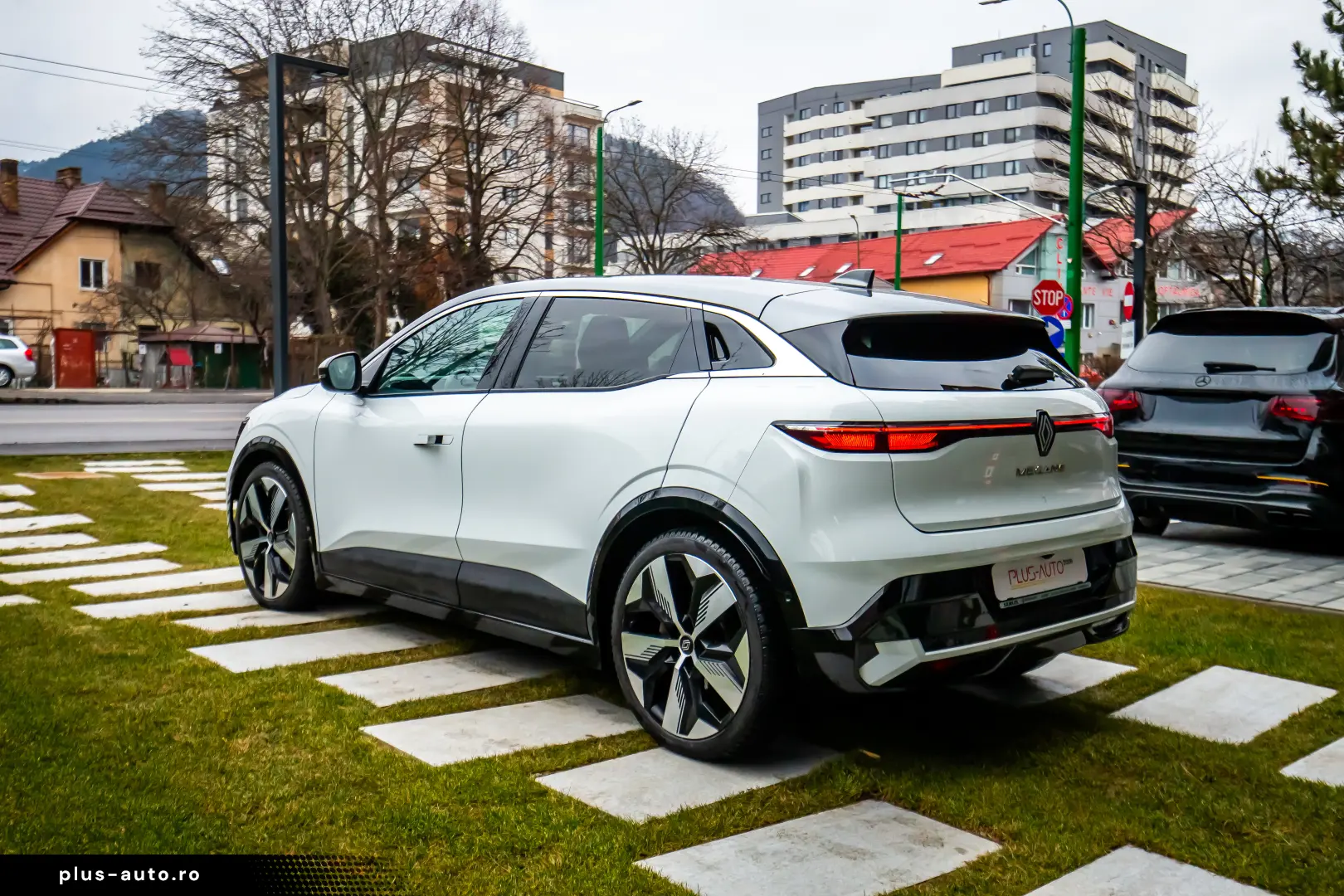 Renault Megane E-TECH 60 kWh 220 CP Techno