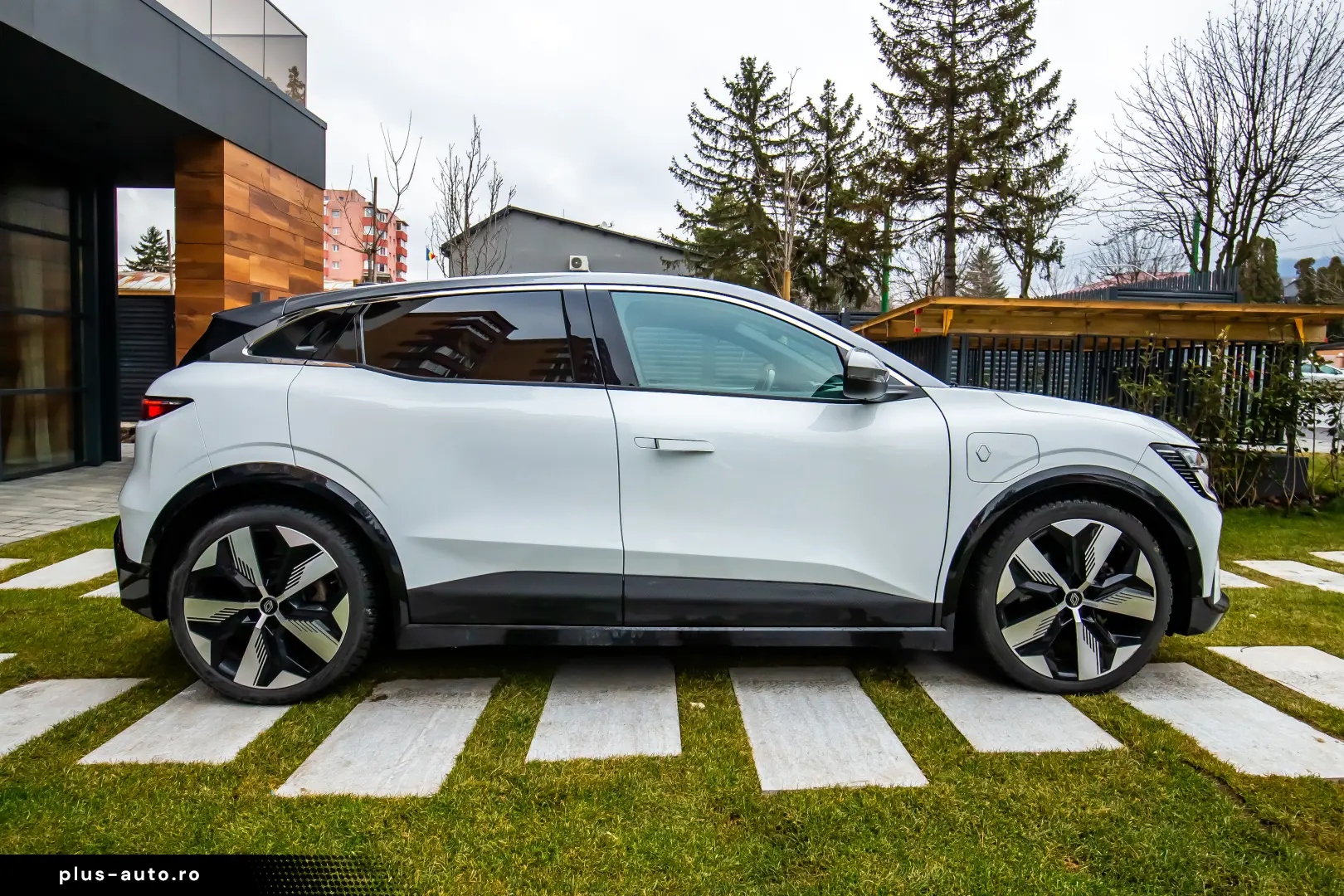 Renault Megane E-TECH 60 kWh 220 CP Techno