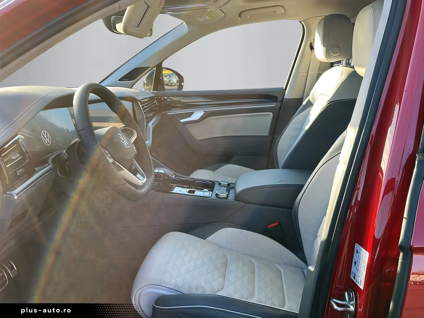 Volkswagen Touareg R-Line 3.0TDI  AHK HUD