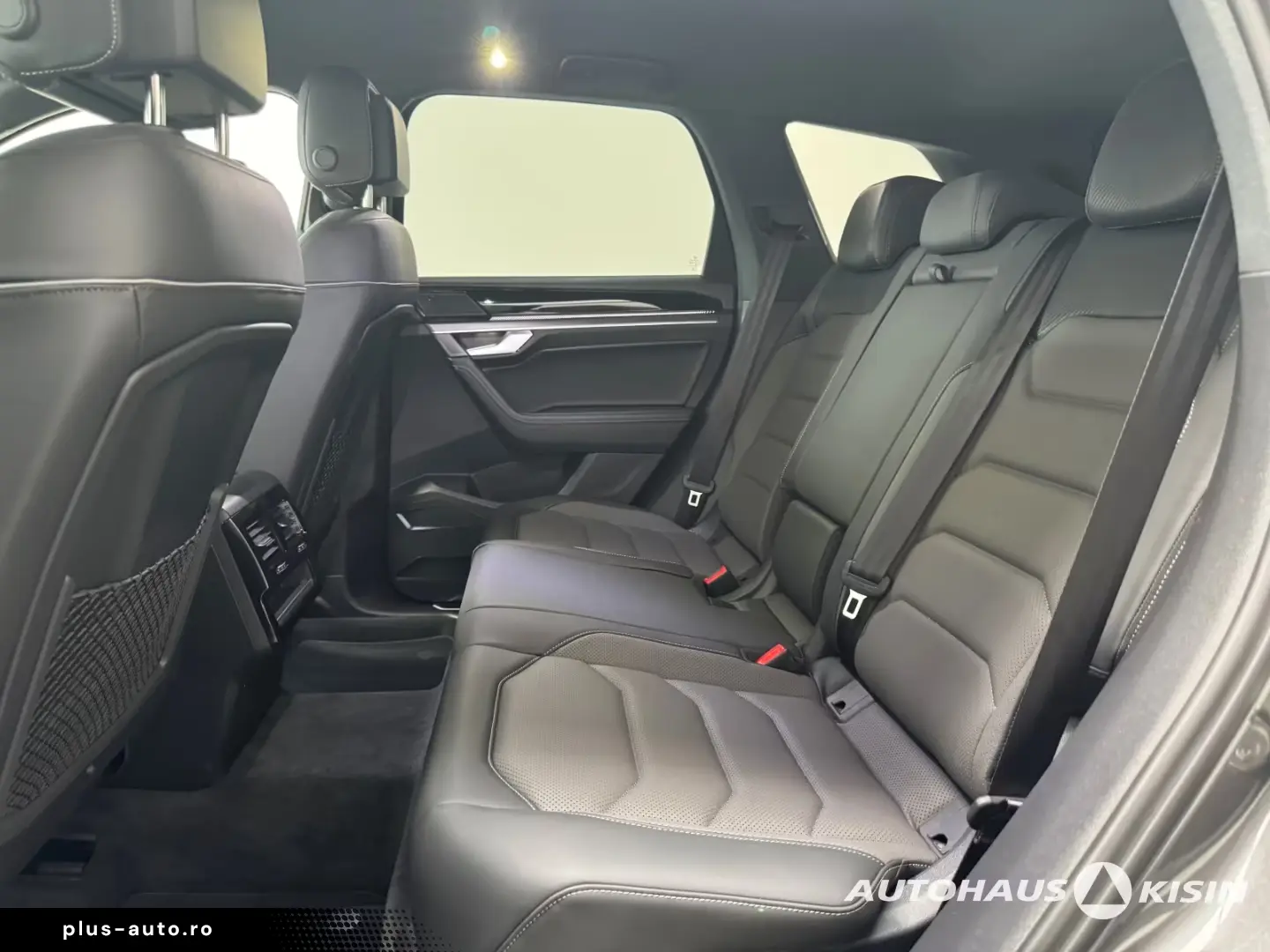 VW Touareg 3.0 TDI 4M R-Line  AHK  StdHzg  Luftf.