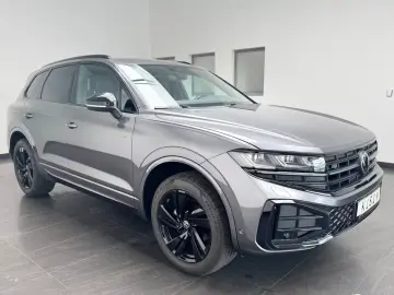 VW Touareg 3.0 TDI 4M R-Line  AHK  StdHzg  Luftf.