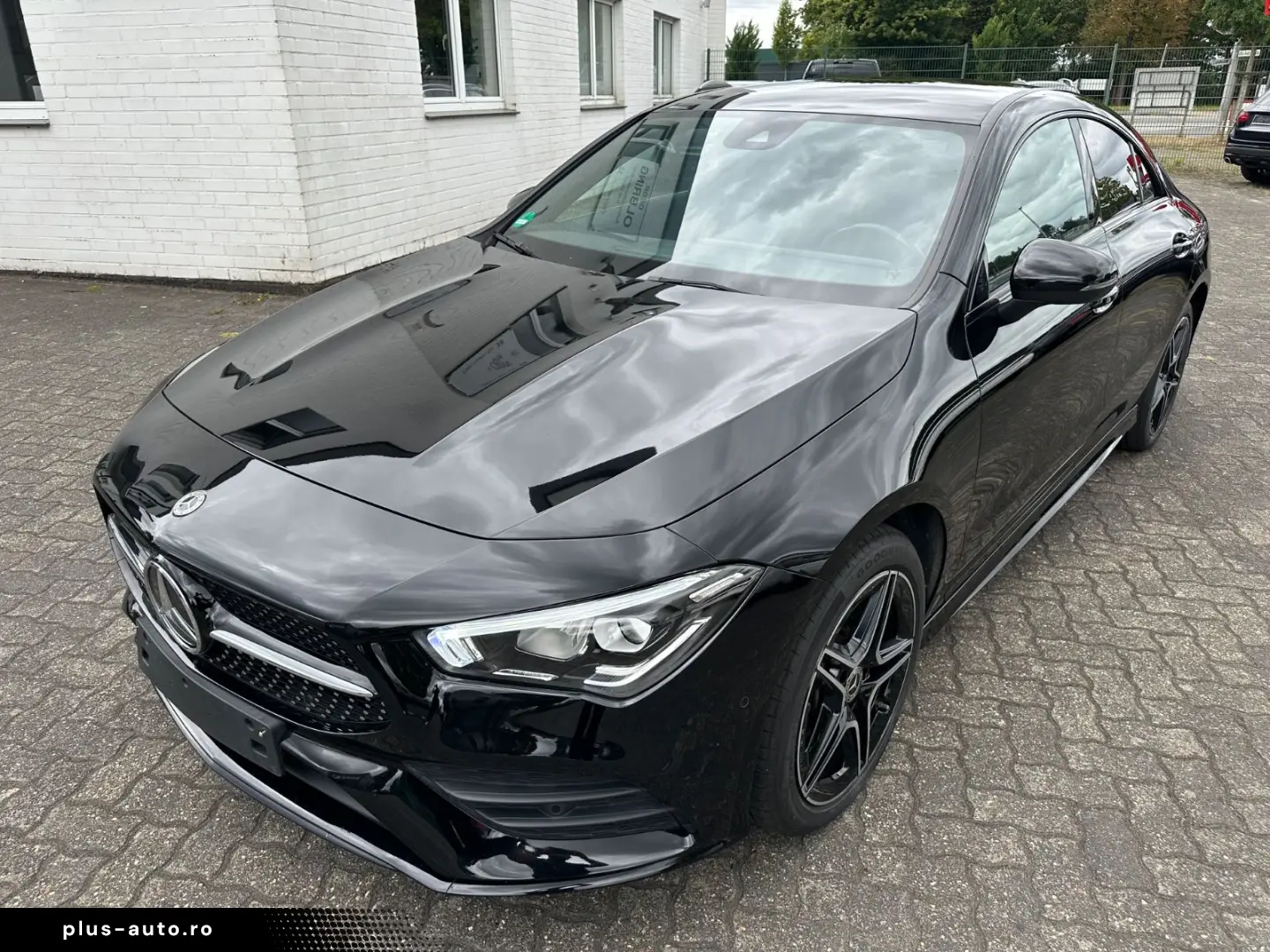 MERCEDES-BENZ CLA 250 e DCT AMG Line LED Kamera Night Paket