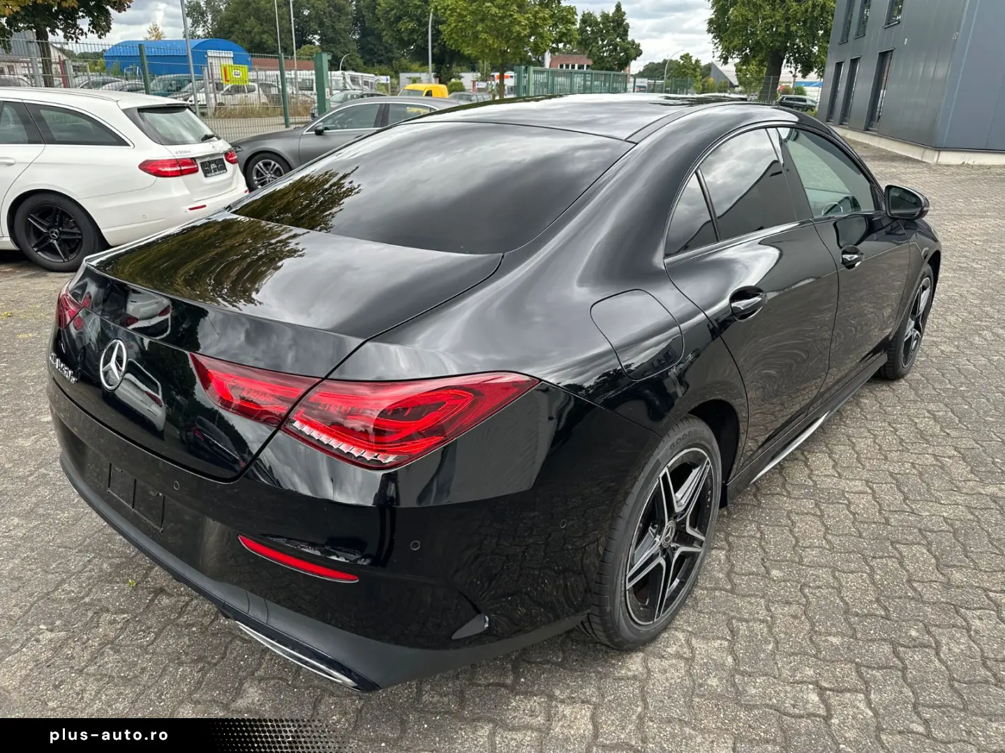 MERCEDES-BENZ CLA 250 e DCT AMG Line LED Kamera Night Paket